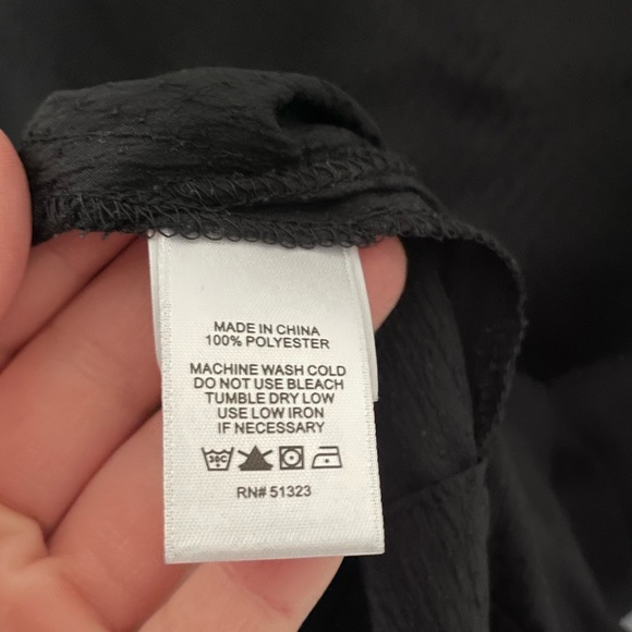 1. State 3/4 Sleeve Blouse - Picture 5 of 6